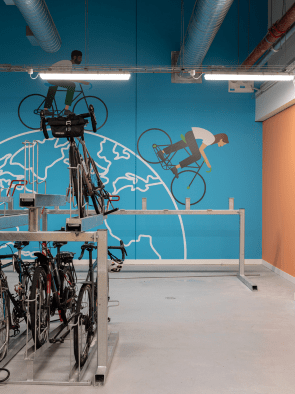 100 Embankment - Bike Park-min